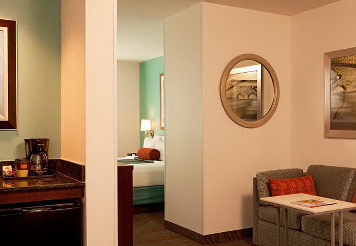 Springhill Suites By Marriott Tarrytown Westchester County Екстер'єр фото