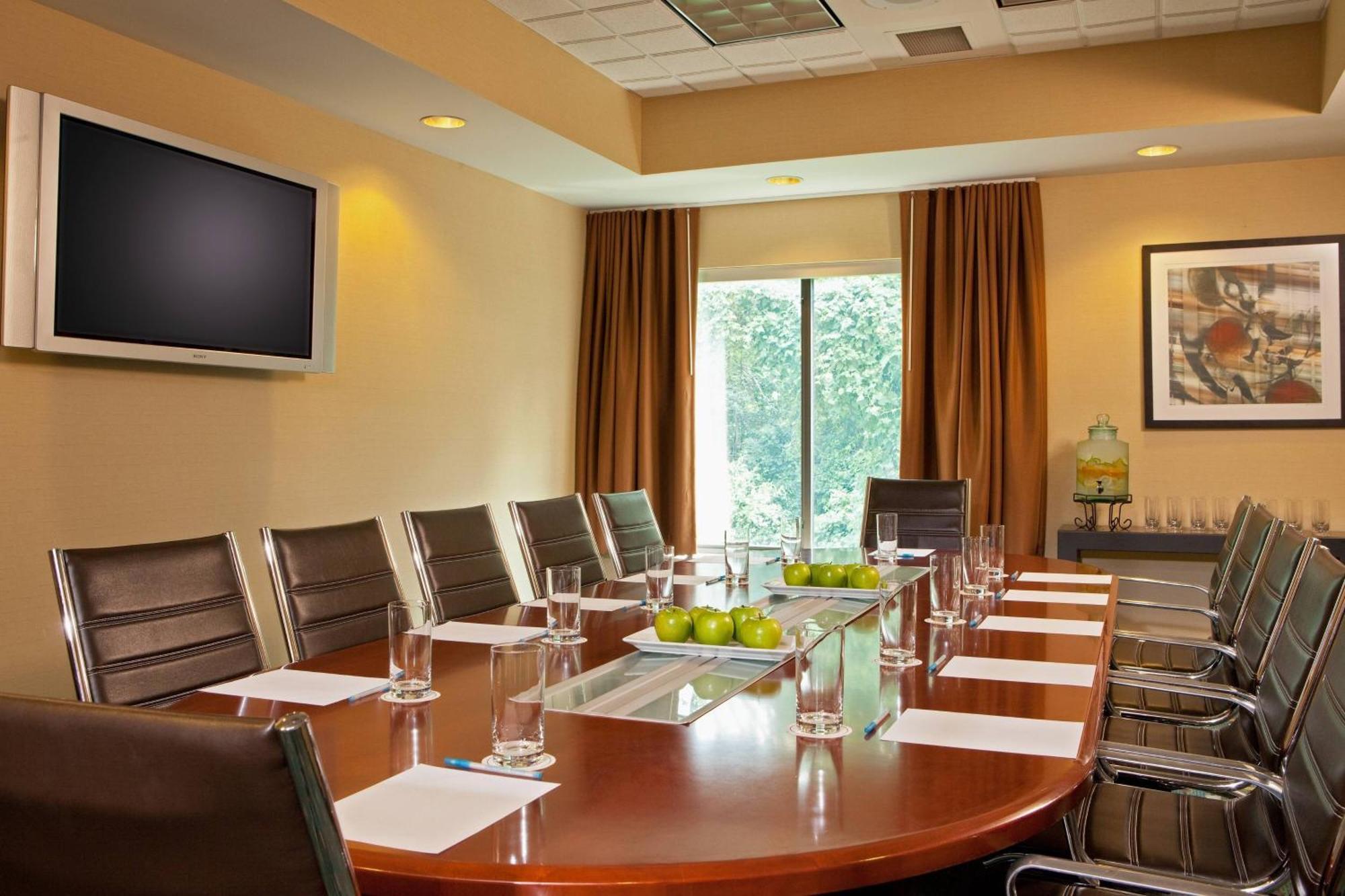 Springhill Suites By Marriott Tarrytown Westchester County Екстер'єр фото
